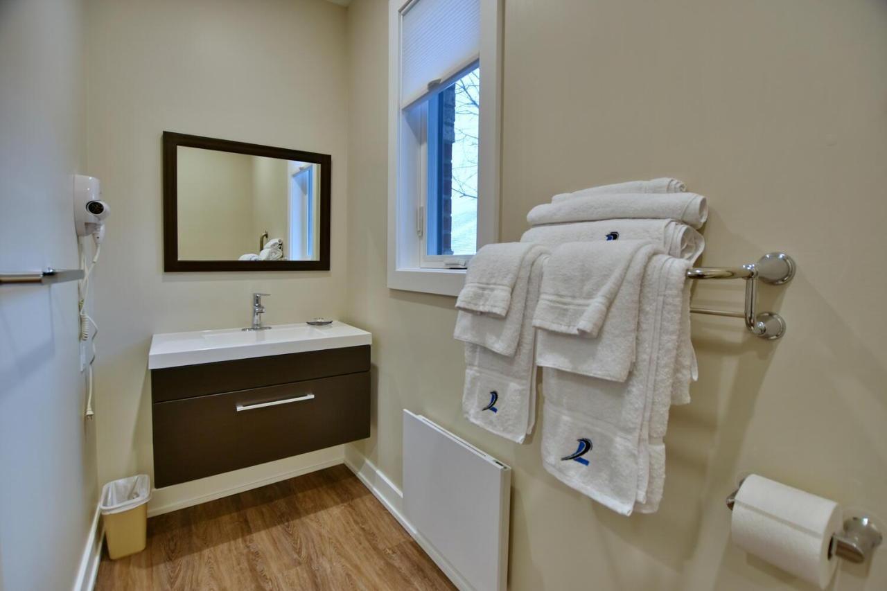 The Landing-Extended Stay Quarters Meaford Екстериор снимка