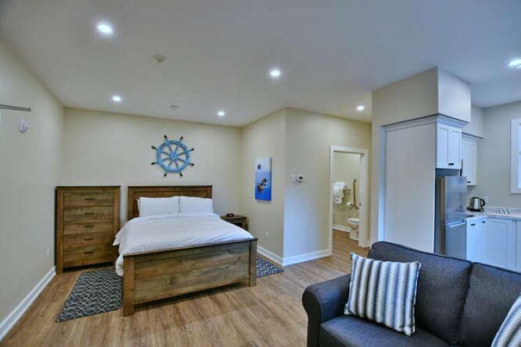 The Landing-Extended Stay Quarters Meaford Екстериор снимка